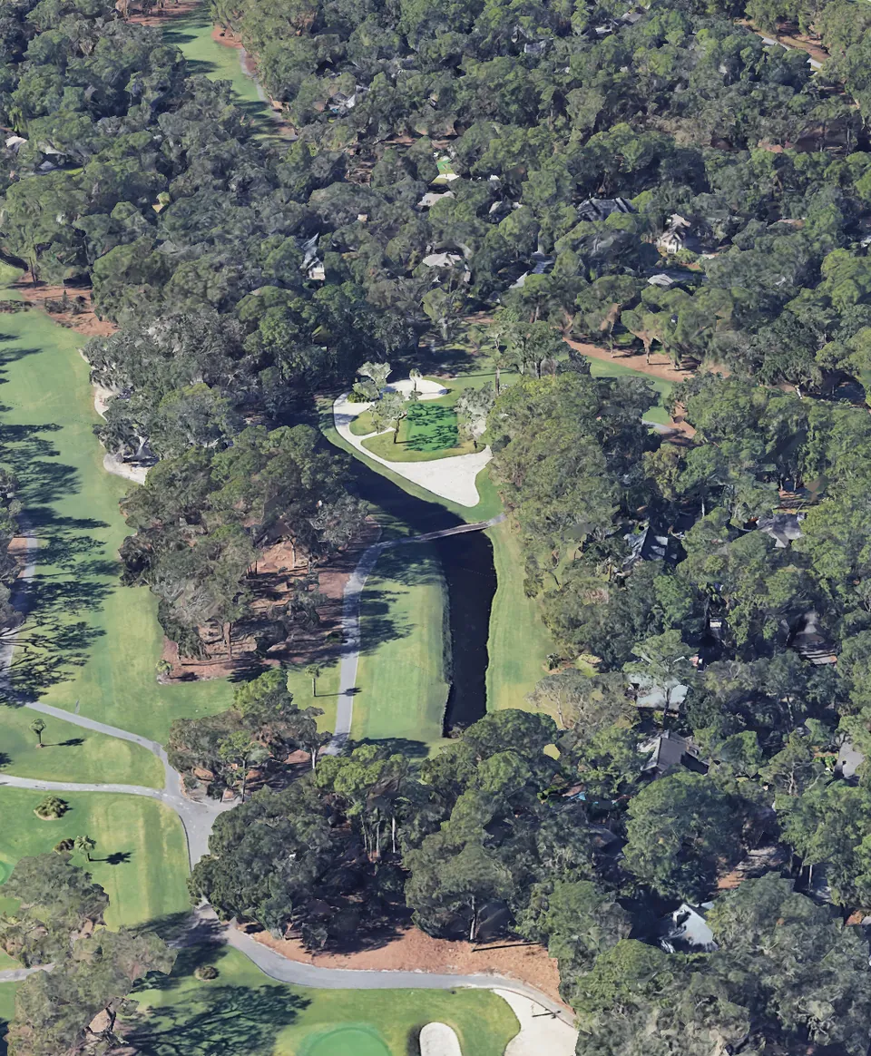 Aerial 3D view of hole 7, looking down the hole from behind the Blue tee
