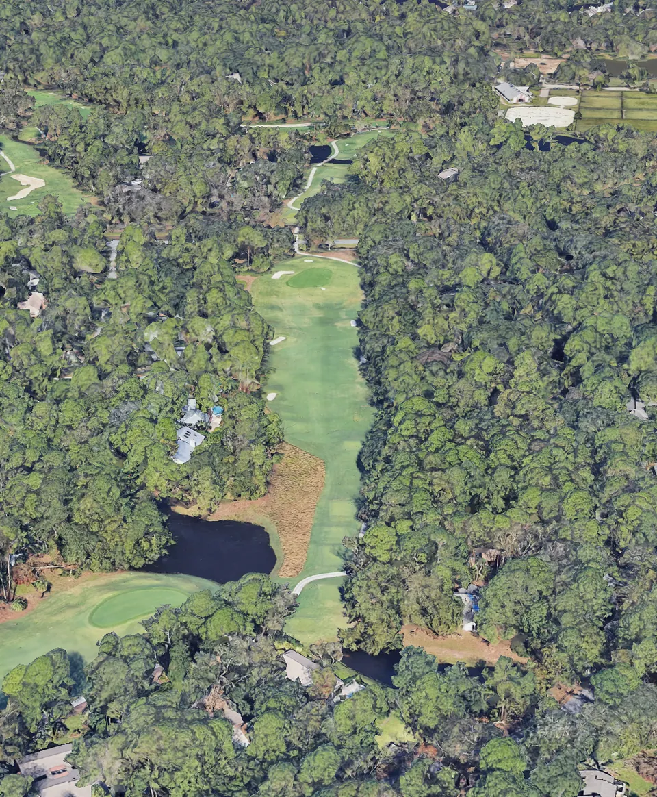 Aerial 3D view of hole 3, looking down the hole from behind the Blue tee
